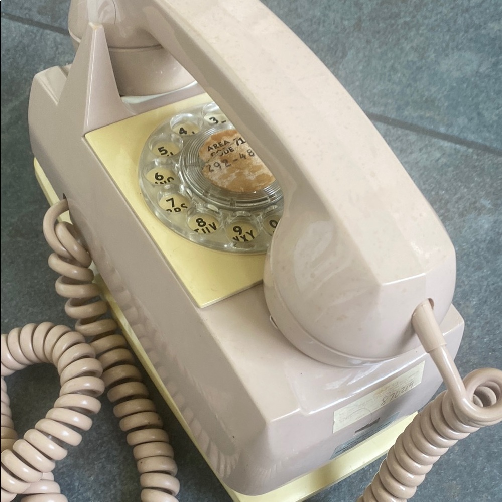 Vintage Rotary Dial Telephone - mauve/ dusty rose
